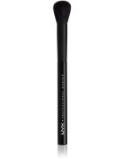NYX Professional Makeup Pro Brush čopič za konture 1 kos