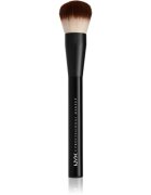NYX Professional Makeup Pro Brush večnamenski čopič za popoln videz 1 kos