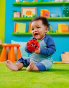 Oball Teether My Own™ grizalo Apple 1 kos