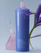 OLEHENRIKSEN Transform Silkfoliant Daily Tri-Acid Smoothing Toner with Mandelic Acid nežni eksfoliacijski tonik za vsakodnevno uporabo 120 ml
