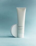 Omorovicza Gentle Buffing Gelée luščilni gel za utrujeno kožo 150 ml
