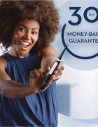 Oral-B iO White Clean električna zobna ščetka z etuijem za polnilno postajo Matte Black 1 kos