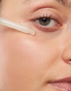 Orphica Pure nočni posvetlitveni serum za predel okoli oči 15 ml