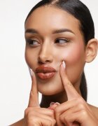 Paese NudeLightful Lipstick kremasta šminka odtenek 409 Cinnamon Latte 4.5 g