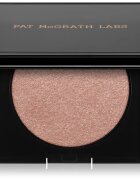 Pat McGrath Glow kompaktni pudrasti osvetljevalec odtenek Venus Nectar 4.6 g