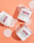 Peter Thomas Roth EVEN SMOOTHER™ Glycolic Retinol Resurfacing Peel Pads piling blazinice za obraz za noč 1 caps.