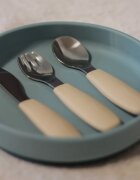 Petite&Mars Take&Match Stainless Steel Cutlery Set pribor za otroke Desert Sand 12m+ 3 kos