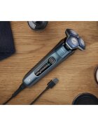 Philips Series 7000 Wet & Dry S7882/55 električni brivnik za občutljivo kožo 1 kos