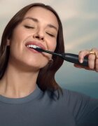 Philips Sonicare 5300 HX7101/01 sonična električna zobna ščetka Black 1 kos