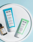Q+A Niacinamide eksfoliacijski čistilni gel 125 ml