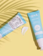 Q+A Squalane zaščitna krema za obraz SPF 50 50 ml
