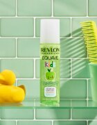 Revlon Professional Equave Kids hipoalergenski balzam brez spiranja za lažje razčesavanje las od 3 let 200 ml