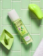 Revlon Professional Equave Kids hipoalergenski balzam brez spiranja za lažje razčesavanje las od 3 let 200 ml