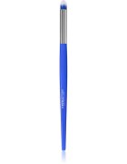 Revolution Relove Brush Queen čopič za detajle 1 kos
