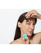 Revuele Niacinamide 15% Serum gladilni serum za obraz za zmanjšanje por in mat videz kože 30 ml