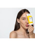 Revuele Vitamin C Facial Cream Cleanser krema za odstranjevanje ličil in čiščenje kože za osvetljevanje kože in hidratacijo 150 ml