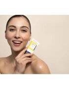 Revuele Vitamin C Moisturizer SPF 20 vlažilna in posvetlitvena krema za obraz SPF 20 50 ml