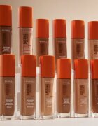 Rimmel Lasting Radiance posvetlitvena podlaga SPF 25 odtenek 103 True Ivory 30 ml