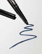 Rimmel Wonder'Last senčila za oči v svičniku odtenek 011 Blueberry Bby 1.64 g