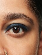 Rimmel Wonder'Last senčila za oči v svičniku odtenek 011 Blueberry Bby 1.64 g