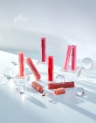 rom&nd Dewy Ful Water Tint dolgoobstojni sijaj za ustnice odtenek #01 In Coral 5 g