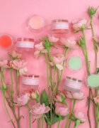 Rude Cosmetics Scrubski & Balmer balzam in piling za ustnice odtenek Juicy Peach 7.5 g