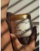 Sanctuary Spa Golden Sandalwood intenzivno vlažilno maslo za telo 300 ml