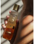Sanctuary Spa Golden Sandalwood negovalno olje za prhanje 200 ml