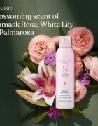 Sanctuary Spa Lily & Rose Natural Oils pena za prhanje s hranilnim učinkom 200 ml
