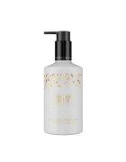 Scottish Fine Soaps Orchard Spice Hand & Body Lotion vlažilni losjon za roke in telo 300 ml