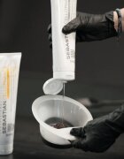 Sebastian Professional Cellophanes maska ki vrača sijaj barvanim lasem odtenek Ice Blond 300 ml