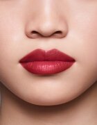 Shiseido LipLiner InkDuo šminka in svinčnik za ustnice z balzamom odtenek 09 Scarlet 1.1 g
