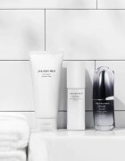 Shiseido Men Energizing Moisturizing Extra Light Fluid fluid z regeneracijskim učinkom za moške 100 ml
