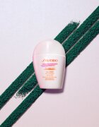 Shiseido Sun Care Urban Environment Age Defense matirajoča krema za sončenje za obraz SPF 30 30 ml