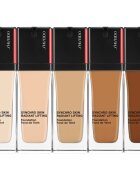 Shiseido Synchro Skin Radiant Lifting Foundation posvetlitveni lifting tekoči puder SPF 30 odtenek 540 Mahogany 30 ml