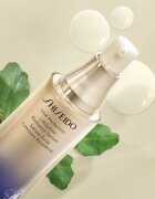 Shiseido Vital Perfection Liftdefine Radiance Serum serum za učvrstitev za mladosten videz 40 ml