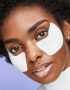 Shiseido Vital Perfection Uplifting & Firming Express Eye Mask lifting in učvrstitvena maska za predel okoli oči 12 kos