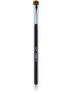 Sigma Beauty Eyes E55 Eye Shading Brush čopič za senčenje in prehode 1 kos