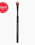 Sigma Beauty Face F03 High Cheekbone Highlighter™ Brush čopič za osvetljevalec 1 kos