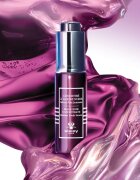Sisley Black Rose Concentrate serum za osvetljevanje s pomlajevalnim učinkom 30 ml