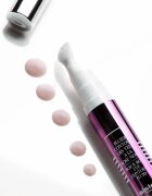 Sisley Black Rose Eye Contour Fluid posvetlitveni fluid proti gubam za predel okoli oči z revitalizacijskim učinkom 14 ml