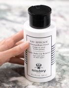 Sisley Eau Efficace Gentle Eye Makeup Remover Face and Eye nežna micelarna voda za obraz in predel okoli oči 300 ml