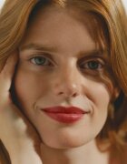 Sisley Phyto Rouge Shine šminka z bleščečim finišem z vlažilnim učinkom odtenek 43 Sheer Scarlet 3 g