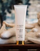 Sisley Sisleÿa L'Integral Anti-Age Concentrated Firming Body Cream krema za učvrstitev kože proti staranju kože 150 ml