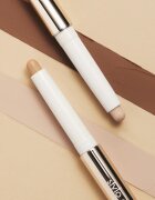 Sisley Stylo Correct negovalni korektor z visokim prekrivanjem odtenek N°00 1.7 g