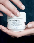 Sisley Velvet Nourishing Cream with Saffron Flowers vlažilna krema za suho in občutljivo kožo 50 ml