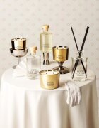 Sister's Aroma Hotel Royal Oud dišeča sveča 150 g