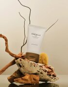SKIN1004 Madagascar Centella Cream lahka pomirjajoča krema za občutljivo in razdraženo kožo 75 ml