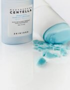 SKIN1004 Madagascar Centella Hyalu-Cica Silky-Fit Sun Stick zaščitna vlažilna paličica SPF 50+ 20 g