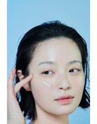 SKIN1004 Madagascar Centella Hyalu-Cica Sleeping Pack izpopolnjevalna in vlažilna maska za čez noč za učvrstitev kože 30 ml